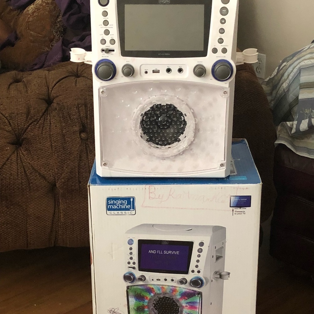 Singing machine